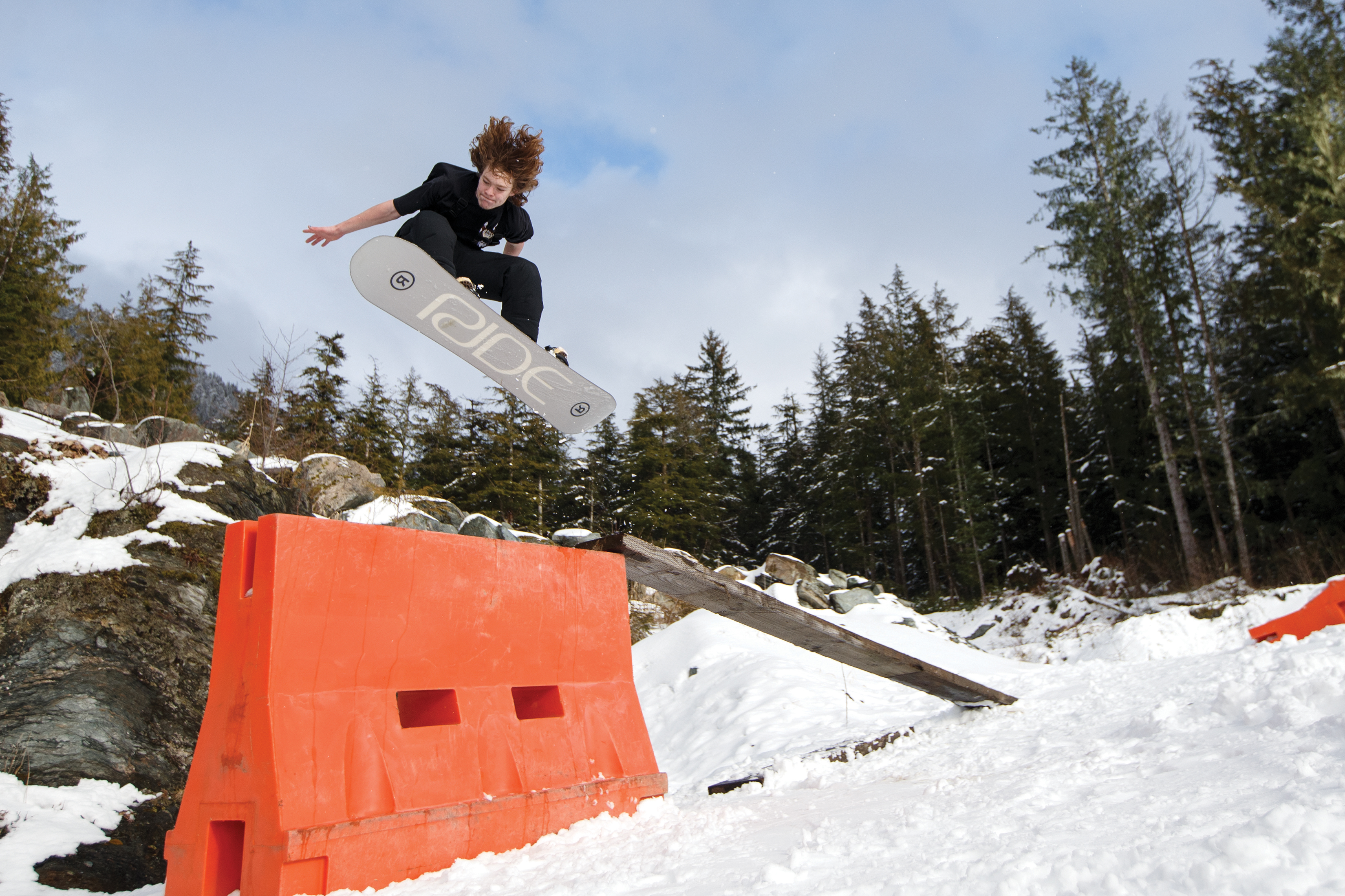 2023 02 26 Snowboarder CMYK